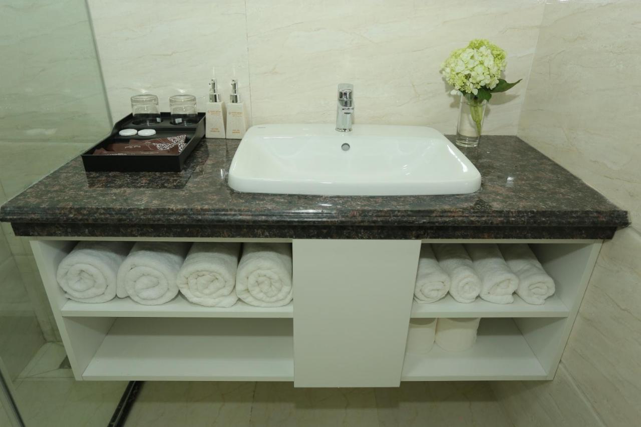 Ninh Binh Premier Hotel Exterior photo